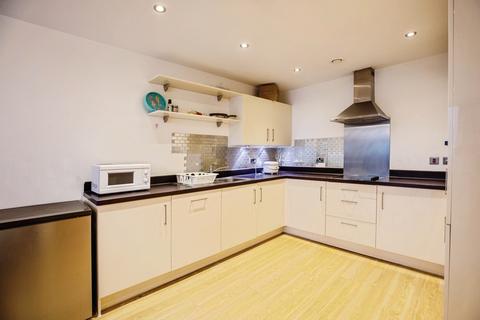 2 bedroom flat for sale, Thurston Road, LONDON, London, SE13