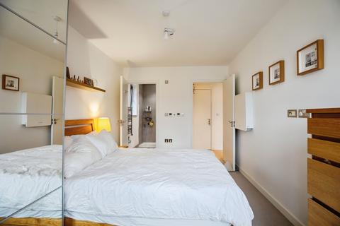 2 bedroom flat for sale, Sumner Road, LONDON, London, SE15