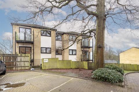 undefined, 15 Sandridge Park, St Albans