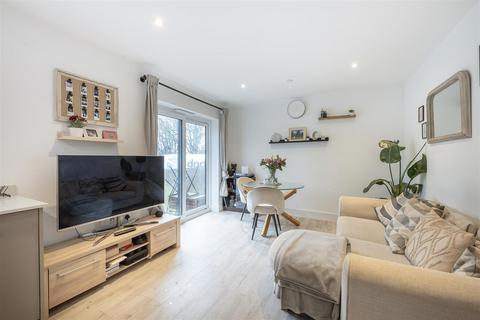 undefined, 15 Sandridge Park, St Albans