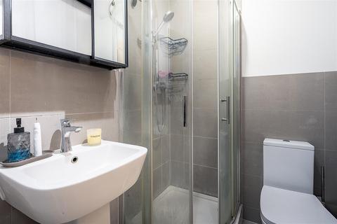 undefined, 15 Sandridge Park, St Albans