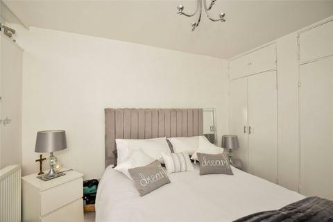 3 bedroom bungalow for sale, Longfield Place, Maidstone, Kent, ME15