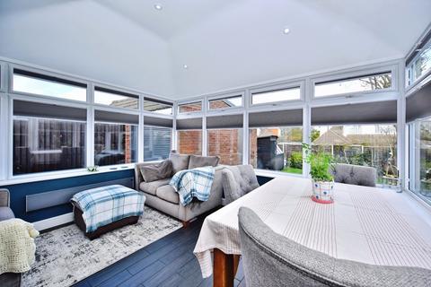 4 bedroom bungalow for sale, Trevor Drive, Maidstone, Kent, ME16