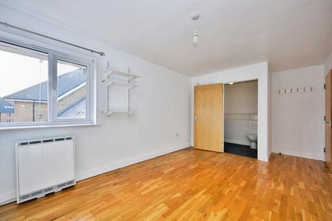 2 bedroom flat for sale, St. Peters Street, Maidstone, Kent, ME16