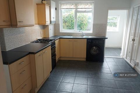 2 bedroom terraced house to rent, Gladstone Street, Desborough, Kettering, NN14