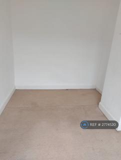 2 bedroom terraced house to rent, Gladstone Street, Desborough, Kettering, NN14