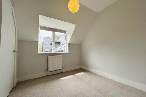 2 bedroom flat to rent, Cumnor Hill,  Botley,  OX2