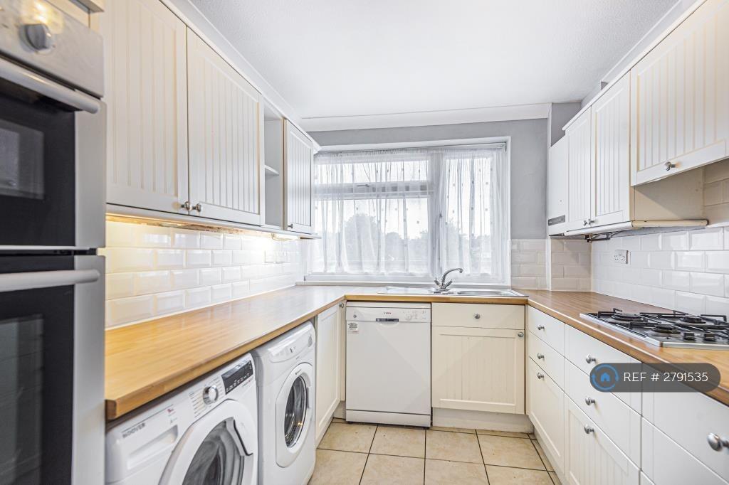 Kitchen (Inc. Dishwasher, Washing Machine &amp; Drier)