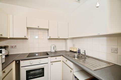 1 bedroom flat for sale, Rochester Gate, High Street, Rochester, Kent, ME1