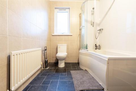 4 bedroom terraced house for sale - Stephenson Road, High Heaton, Newcastle Upon Tyne