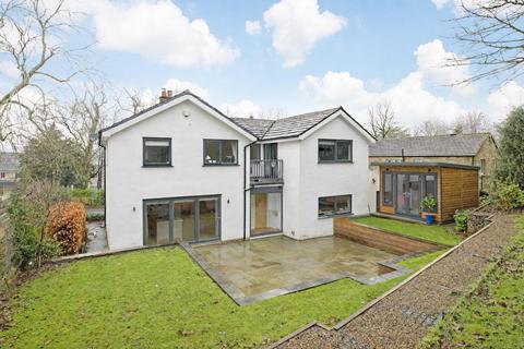 5 bedroom detached house for sale, Ben Rhydding Road, Ilkley LS29