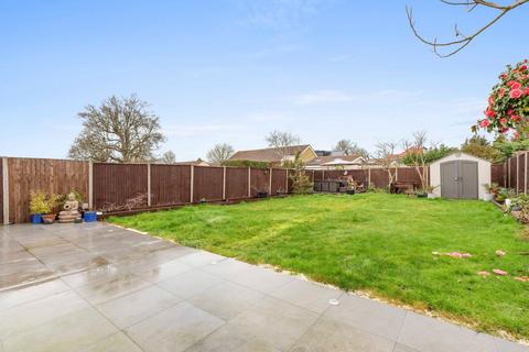 undefined, Royston Way, Slough SL1
