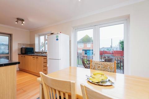 4 bedroom semi-detached house for sale, Roman Road, Ramsgate, Kent, CT12