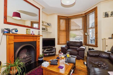 3 bedroom terraced house for sale, Hollicondane Road, Ramsgate, Kent, CT11