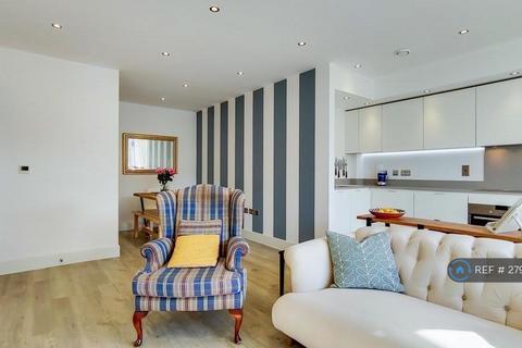 undefined, Lyon Road, Harrow, HA1