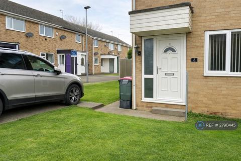 3 bedroom semi-detached house to rent, Scafell Place, Sheffield, S25