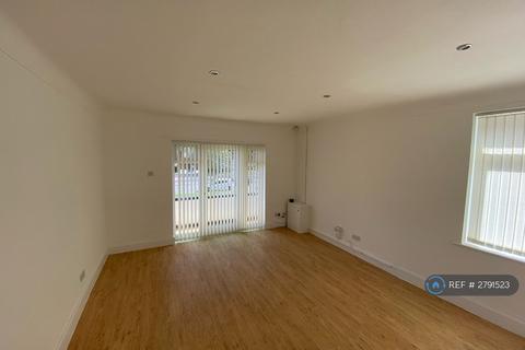 undefined, Queens Drive, Wavertree, Liverpool, L15