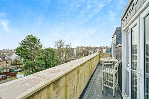 1 bedroom property for sale, South Eastern Road, Ramsgate, Kent, CT11