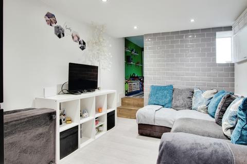 2 bedroom flat for sale, Ramsgate Road, Margate, Kent, CT9