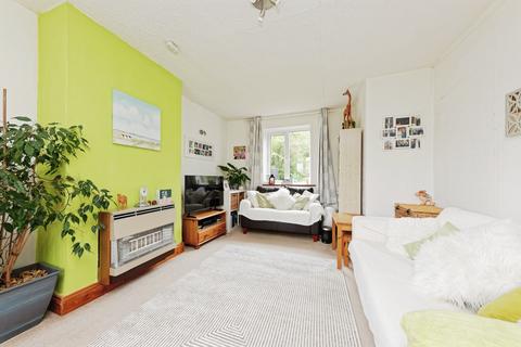 3 bedroom end of terrace house for sale, Nixon Avenue, Ramsgate, Kent, CT12
