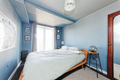 2 bedroom flat for sale, Trinity Square, Margate, Kent, CT9