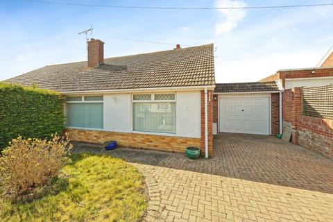 2 bedroom bungalow for sale, Coniston Avenue, RAMSGATE, Kent, CT11