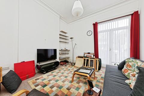 2 bedroom flat for sale, Westgate Bay Avenue, Westgate-on-Sea, Kent, CT8