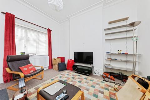 2 bedroom flat for sale, Westgate Bay Avenue, Westgate-on-Sea, Kent, CT8
