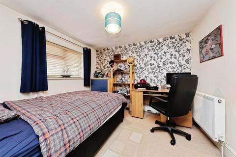 1 bedroom flat for sale, The Oaks, St. Nicholas At Wade, Birchington, Kent, CT7