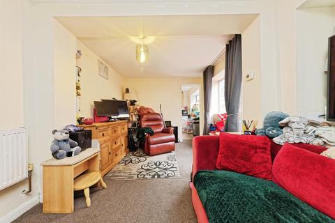 2 bedroom flat for sale, Surrey Road, Cliftonville, Margate, Kent, CT9