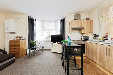 2 bedroom flat for sale, Surrey Road, Cliftonville, Margate, Kent, CT9