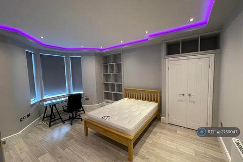 2 bedroom flat to rent, Glenthorn Road, Newcastle Upon Tyne, NE2
