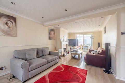 undefined, Morley Close, Langley SL3