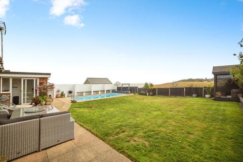 4 bedroom bungalow for sale, Imperial Avenue, Minster on Sea, Sheerness, Kent, ME12