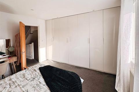 3 bedroom semi-detached house for sale, Parsonage Chase, Minster on Sea, Sheerness, Kent, ME12
