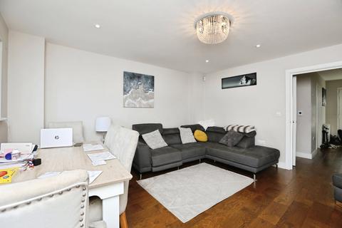 3 bedroom house for sale, Commodores Close, Minster on Sea, Sheerness, Kent, ME12