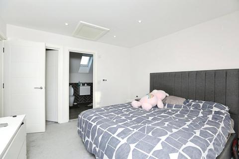 3 bedroom house for sale, Commodores Close, Minster on Sea, Sheerness, Kent, ME12