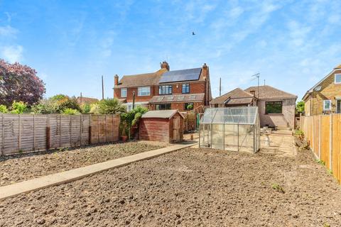 undefined, Parsonage Chase, Minster on Sea, Sheerness, Kent, ME12