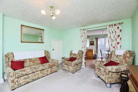 3 bedroom semi-detached house for sale, Sunnyside Avenue, Minster On Sea, Kent, ME12