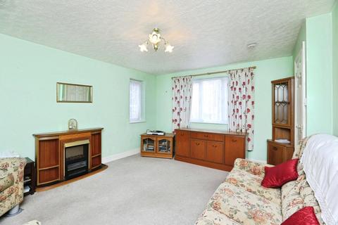 3 bedroom semi-detached house for sale, Sunnyside Avenue, Minster On Sea, Kent, ME12