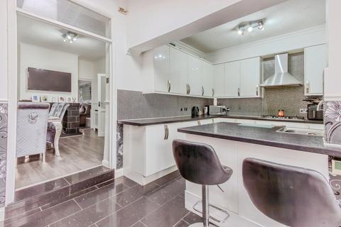 3 bedroom terraced house for sale, Winstanley Road, Sheerness, Kent, ME12