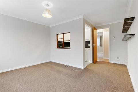 undefined, Meon Close, Petersfield