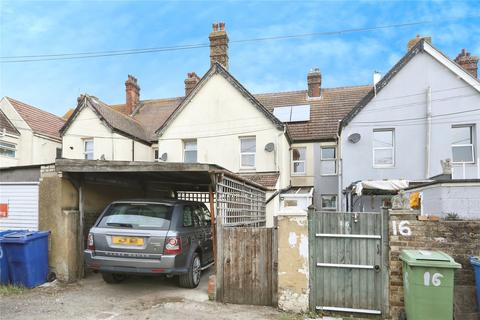 3 bedroom terraced house for sale, Alsager Avenue, Queenborough, Kent, ME11