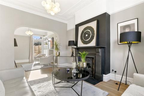 5 bedroom terraced house for sale, Cavendish Road, London, SW12