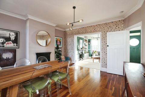 4 bedroom terraced house for sale, Halfway Road, Minster on Sea, Sheerness, Kent, ME12