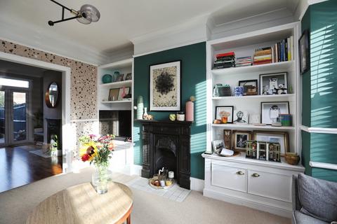 4 bedroom terraced house for sale, Halfway Road, Minster on Sea, Sheerness, Kent, ME12