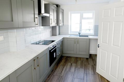 3 bedroom end of terrace house for sale, Acorn Street, Sheerness, Kent, ME12