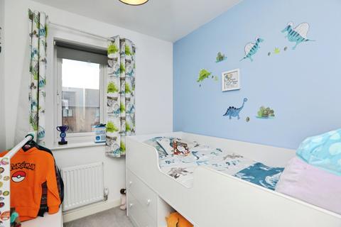 3 bedroom semi-detached house for sale, Flanagan Avenue, Queenborough, Kent, ME11