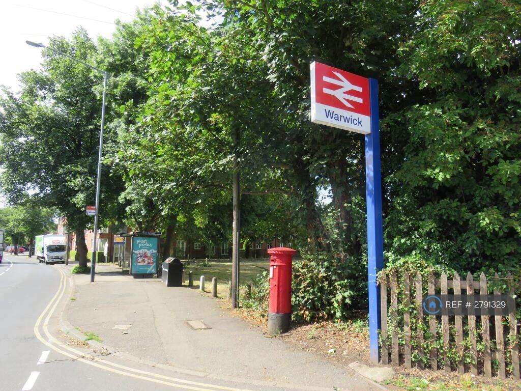 Warwick Station