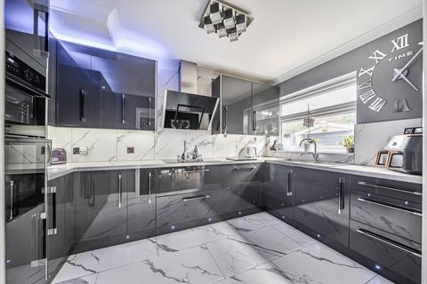 3 bedroom semi-detached house for sale, Bower Road, Hextable, Kent, BR8